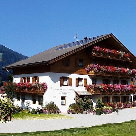 Pensione Arnica San Vigilio Di Marebbe Esterno foto