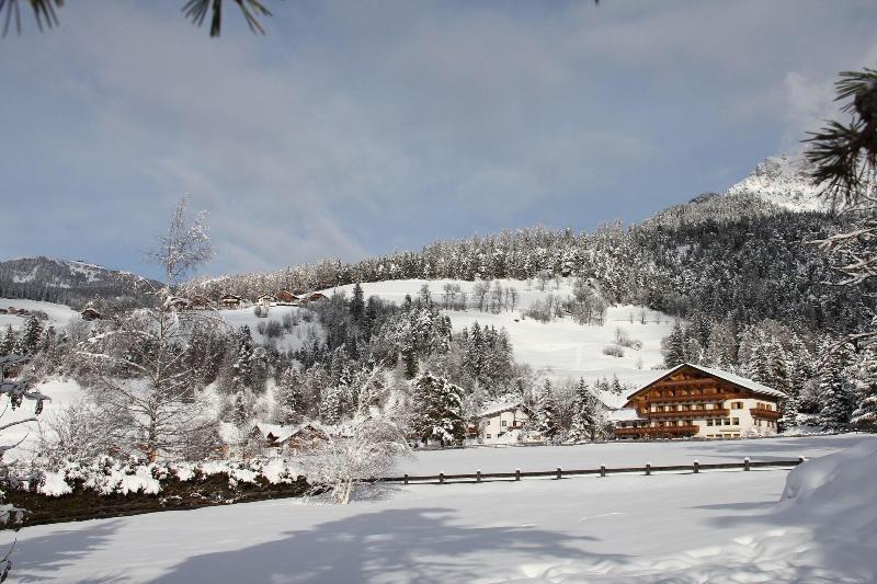 Pensione Arnica San Vigilio Di Marebbe Esterno foto